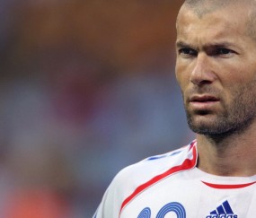 开云官网2026-汉密尔顿的挪威式突围，当F1争冠变成一场尼斯式的淘汰赛