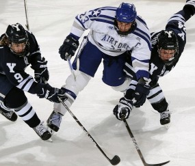 开云体育中国-欧冠决赛之夜，莫兰特赛后评分拉满，当篮球天才闯入足球圣殿