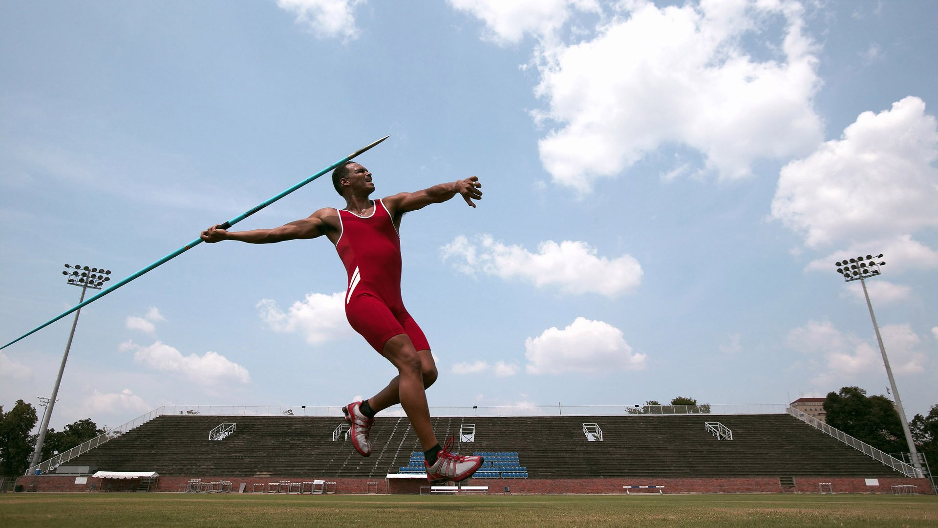 那不勒斯正面击溃委内瑞拉,卡瓦哈尔的稳定输出如何塑造现代战争新范式